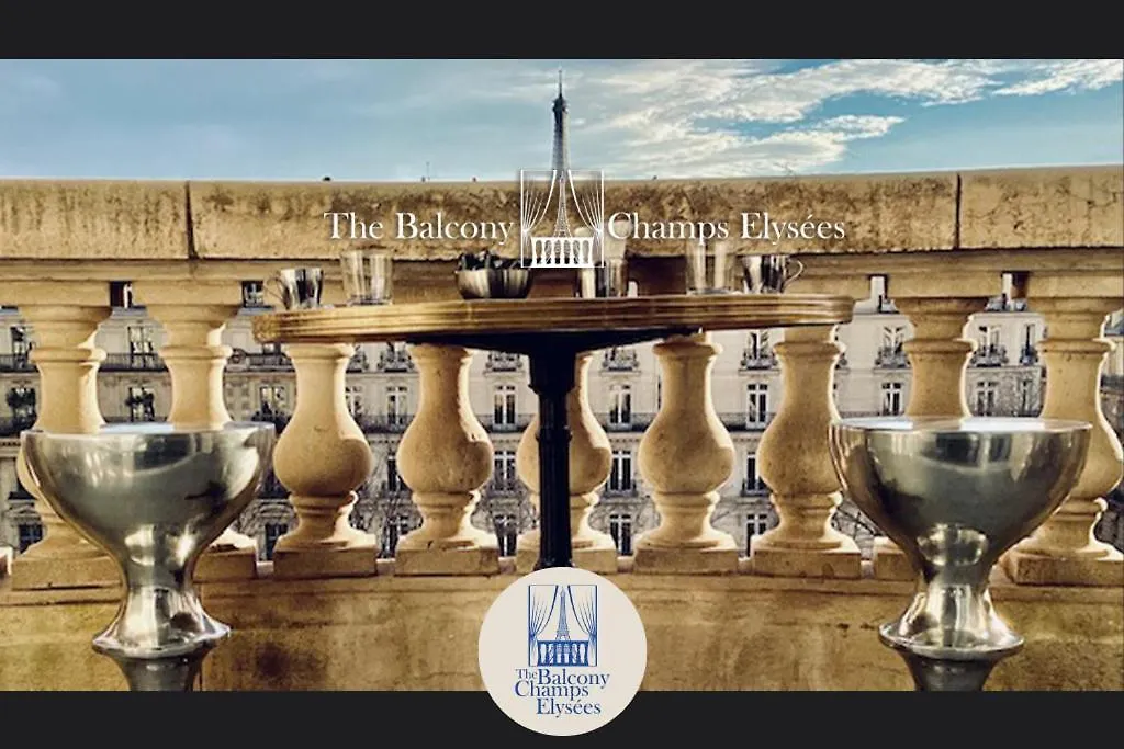 The Balcony Avenue Champs-elysees * פריז